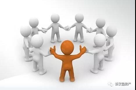 房產(chǎn)經(jīng)紀(jì)人的一天，與網(wǎng)絡(luò)科技研發(fā)的跨界融合