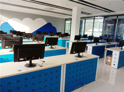 新華互聯(lián)網(wǎng)科技強(qiáng)勢(shì)入駐華北區(qū)，助推內(nèi)蒙古互聯(lián)網(wǎng)產(chǎn)業(yè)與網(wǎng)絡(luò)科技研發(fā)騰飛